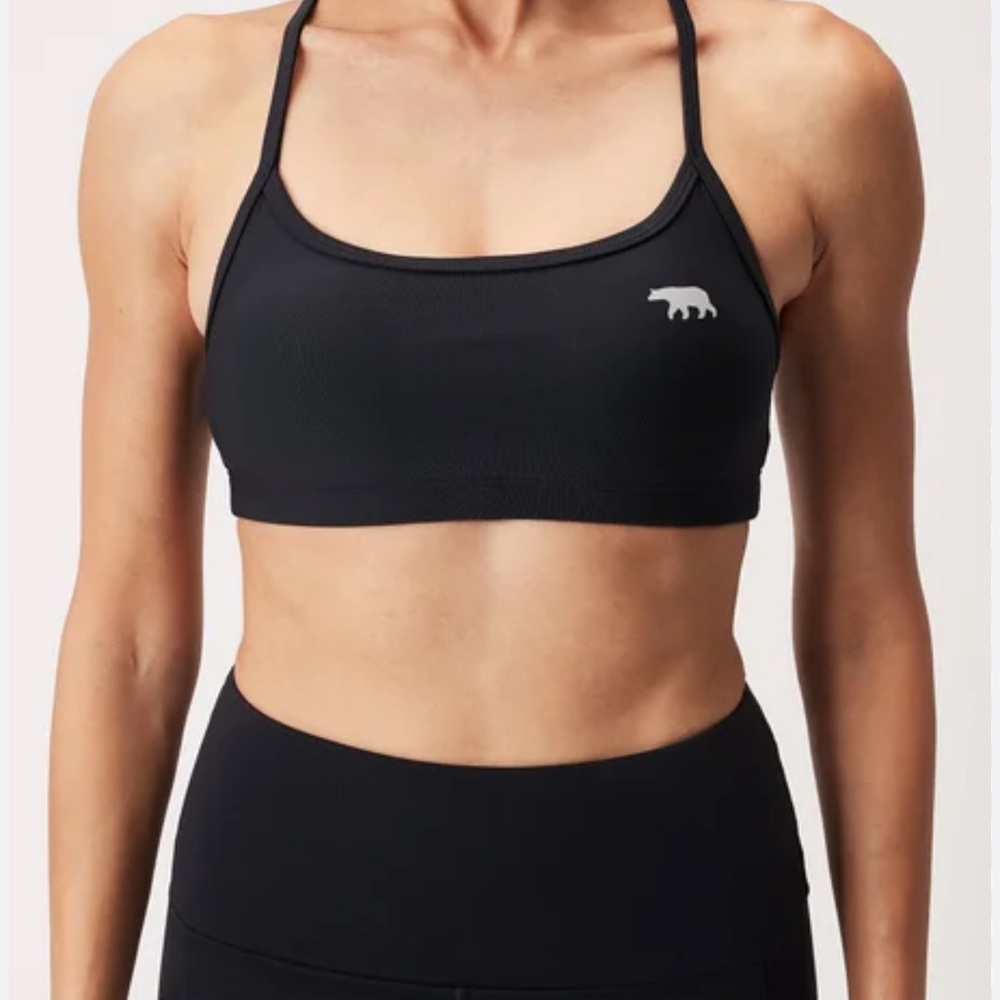 Running Bare Women's Gelato Push Up Crop Top in Black. Women’s size 6/8